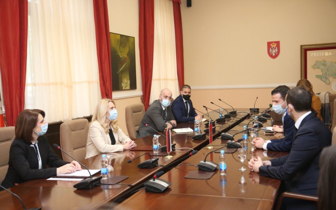 Predsjednica Republike Srpske razgovarala sa ministrom ekonomskog razvoja u Vladi Crne Gore i ministrom finansija i socijalnog staranja u Vladi Crne Gore