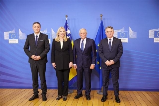 Чланови Предсједништва Босне и Херцеговине састали су се данас у Бриселу са високим представником Европске уније за спољне послове и безбједносну политику и потпредсједником Европске комисије Жозепом Борељом