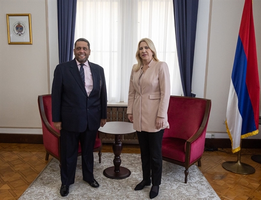 Српски члан и предсједавајућа Предсједништва БиХ Жељка Цвијановић разговарала је данас у свом кабинету са амбасадором Државе Катар у БиХ Султаном бин Али Ал-Хатером