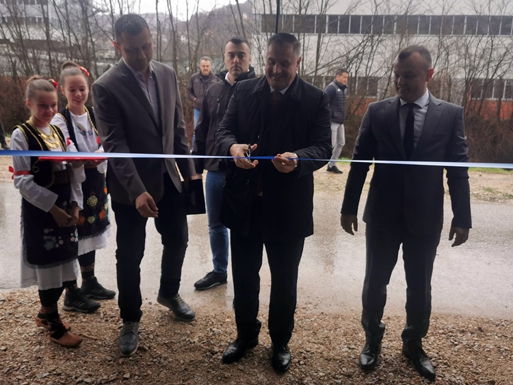 Премијер Вишковић отворио у Сребреници нову производну халу компаније „Економик груп“