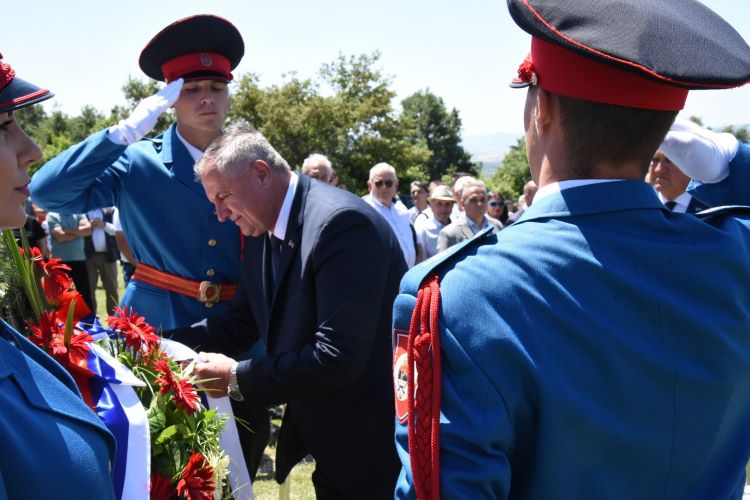 Премијер Вишковић посјетио општину Невесиње