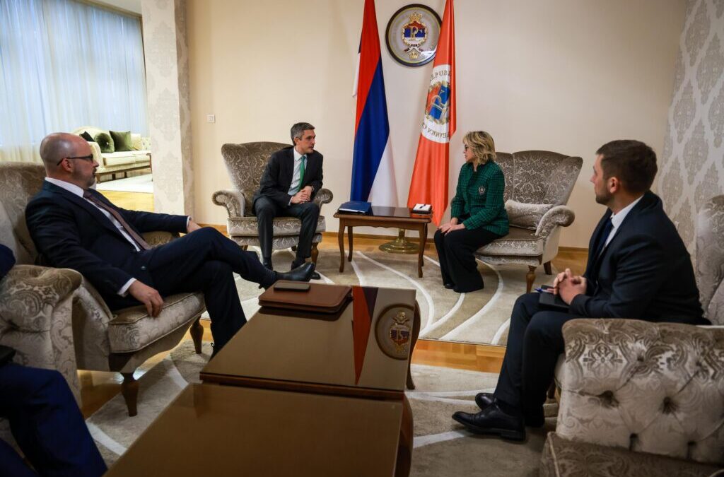 В.д. предсједника Републике Српске разговарала са директором за Западну и Централну Европу у Стејт департменту и са отправником послова Амбасаде САД у Сарајеву