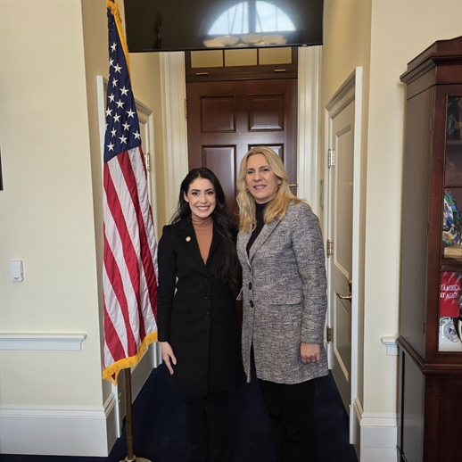 Српски члан Предсједништва БиХ Жељка Цвијановић састала се у Вашингтону са чланом Представничког дома Конгреса САД-а из Републиканске странке Аном Паулином Луном